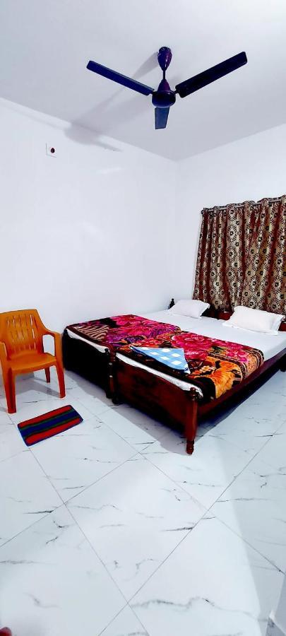 Nilam Guest House Bodh Gaya Exterior foto